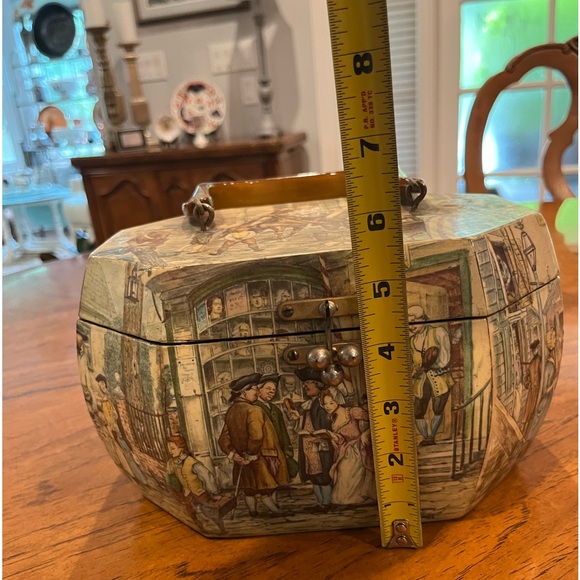 Antique Anton Pieck wooden provincial town graphic flip top purse. Amazing! - Picture 13 of 15